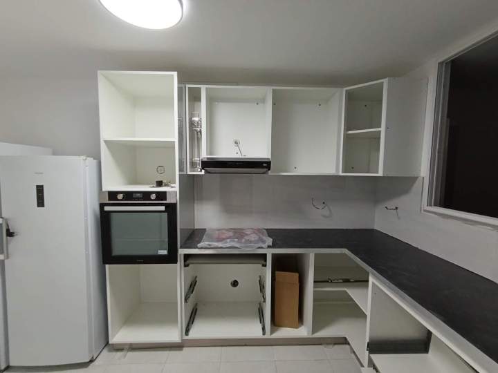 Création et installation de mobilier sur mesure