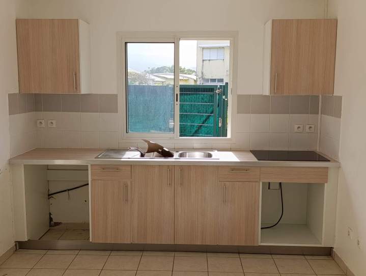 Cuisine en cours d'agencement Guadeloupe